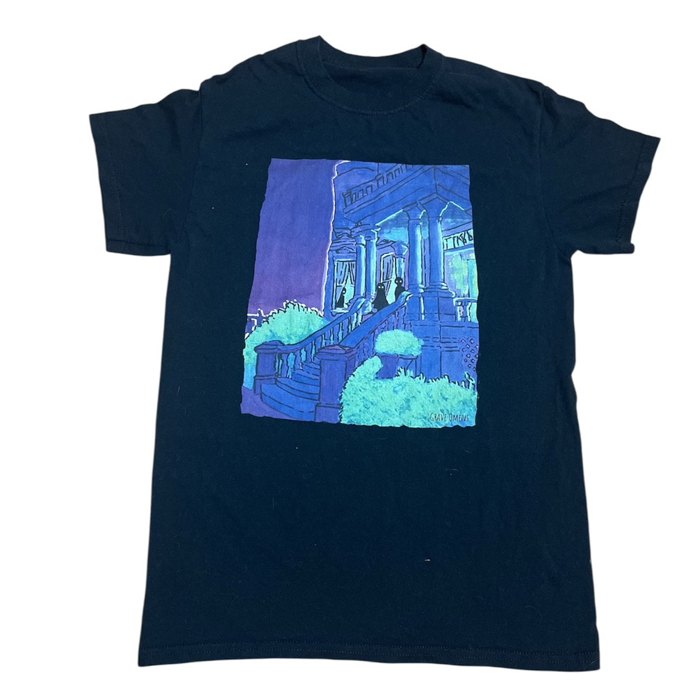 Grave Omens Graphic Tee with Blue and Purple Design SMALL